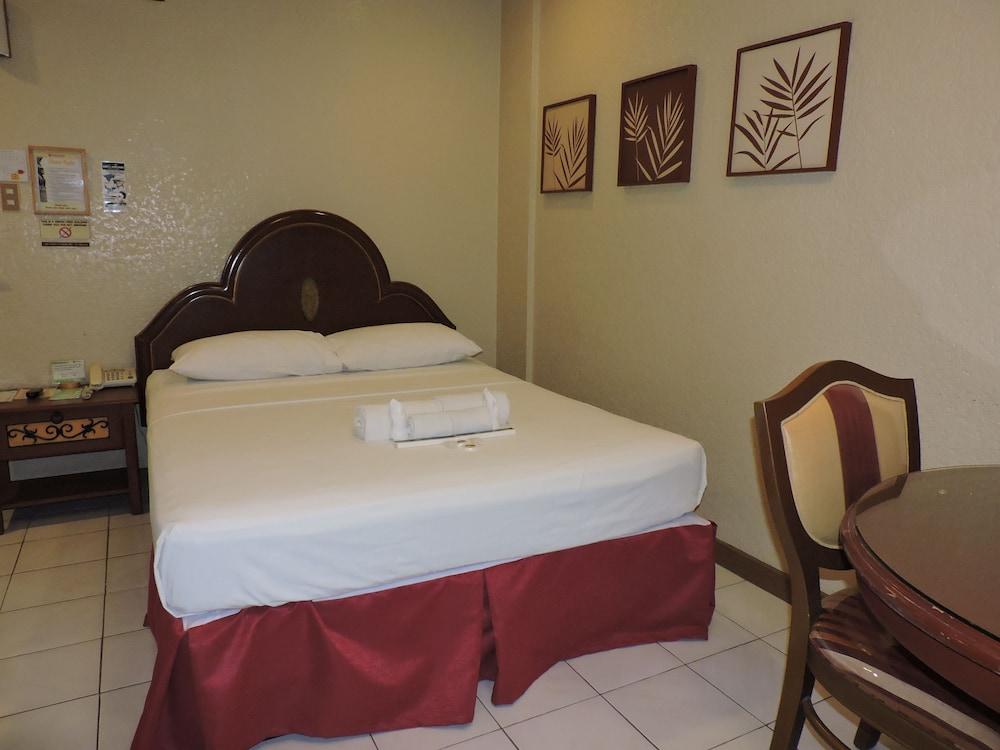 Dao Diamond hotel y restaurante Tagbilaran City Exterior foto